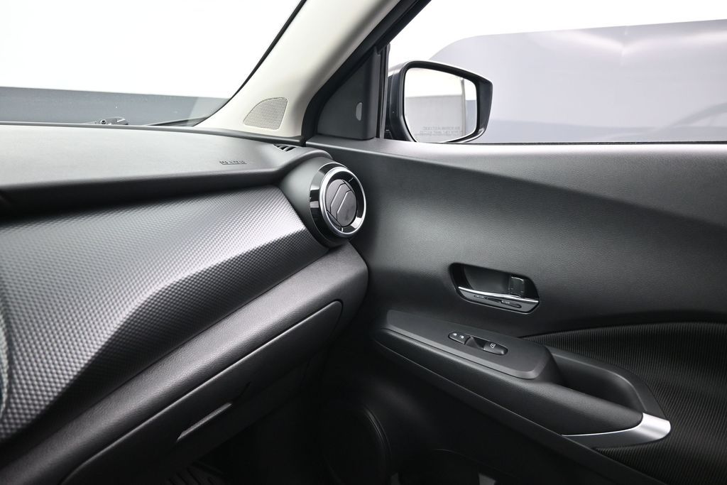 2024 Nissan Kicks SV Xtronic CVT