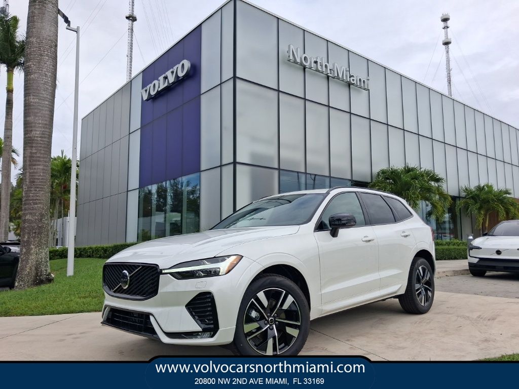 2026 Volvo XC60 Core