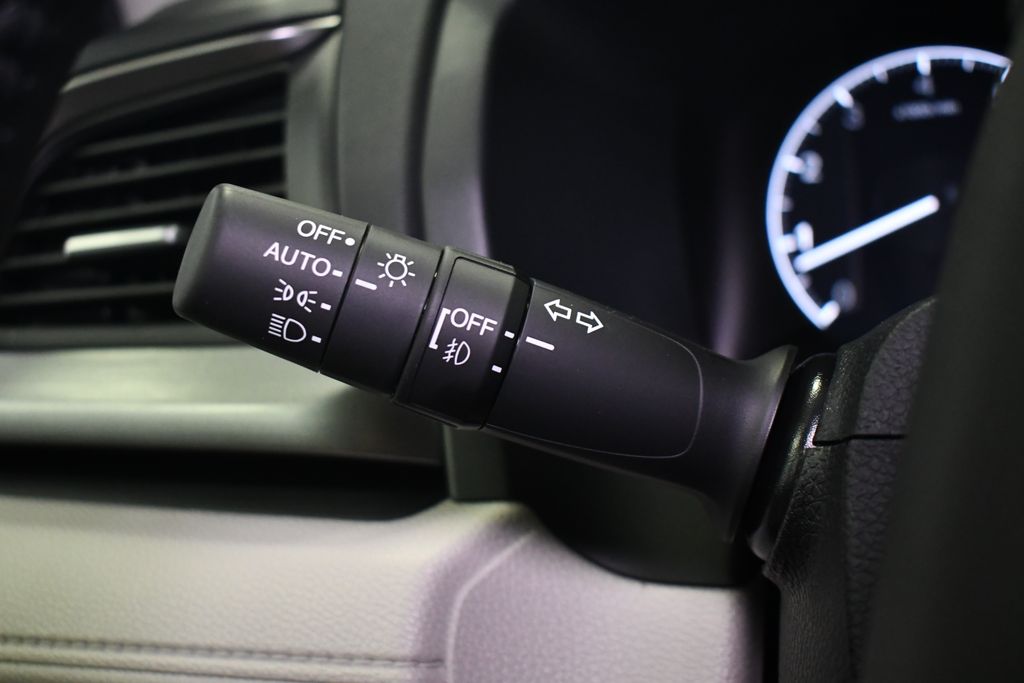 Thumbnail: 2026 Honda Odyssey - 15