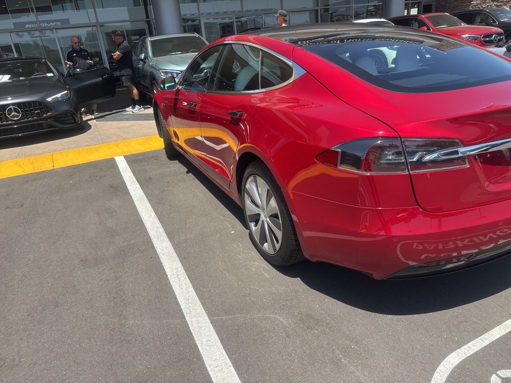 2020 Tesla Model S Long Range 5