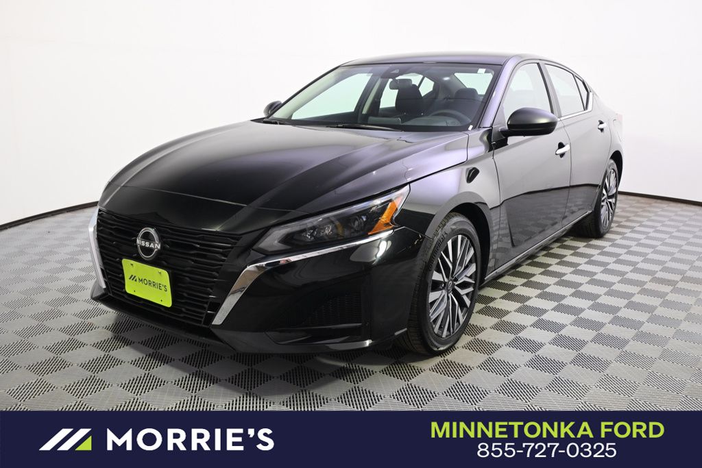 2025 Nissan Altima 2.5 SV FWD