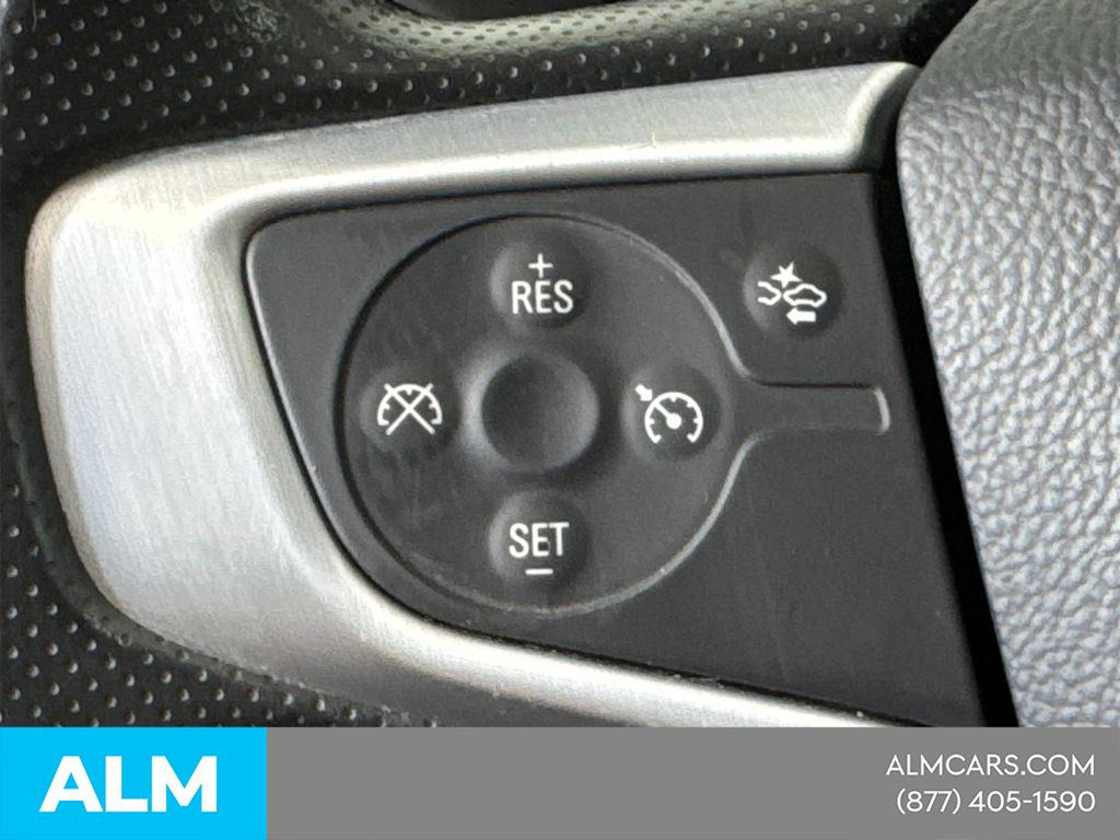 Used 2024 Silver GMC SLE image 27