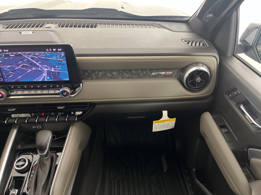 Thumbnail: 2026 Chevrolet Colorado - 15