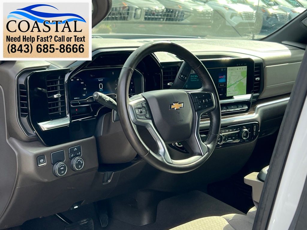 2025 Chevrolet Silverado 1500 LT - 5