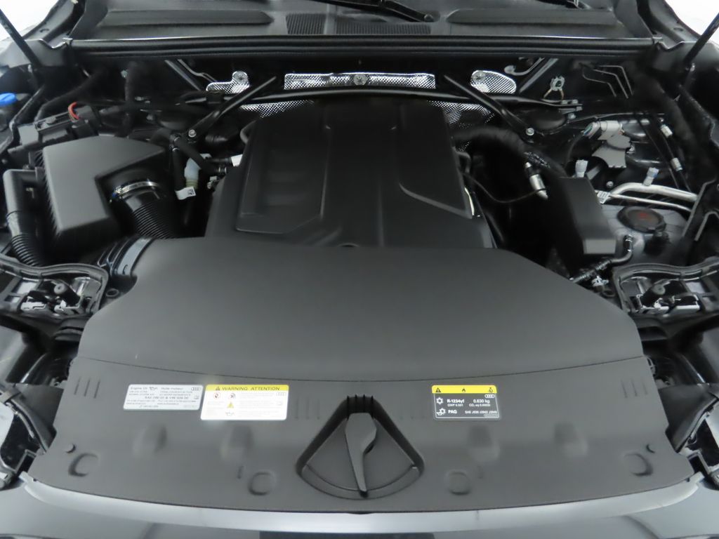 Thumbnail: 2025 Audi Q5 - 32