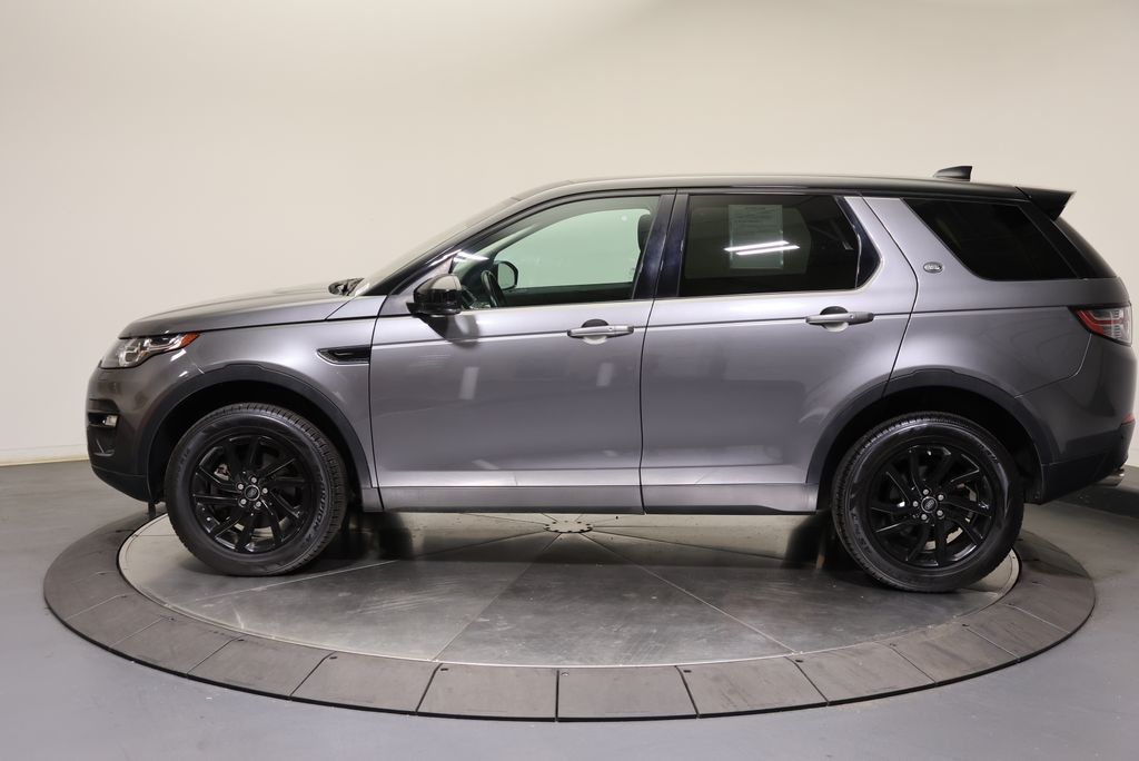 Thumbnail: 2019 Land Rover Discovery Sport - 2