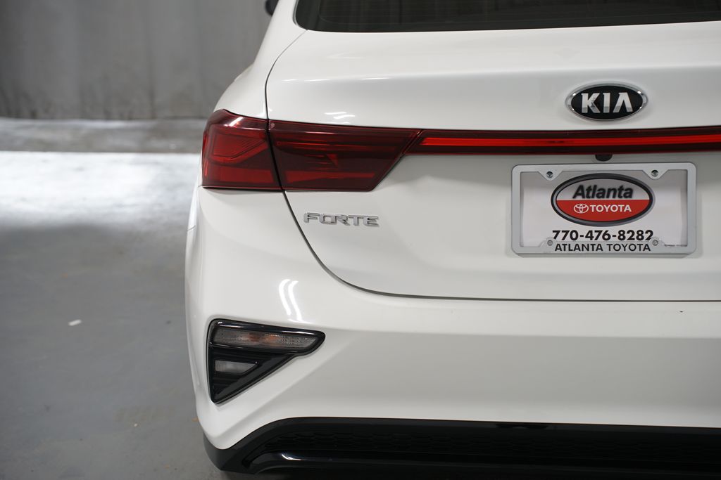 Thumbnail: 2021 Kia Forte - 10