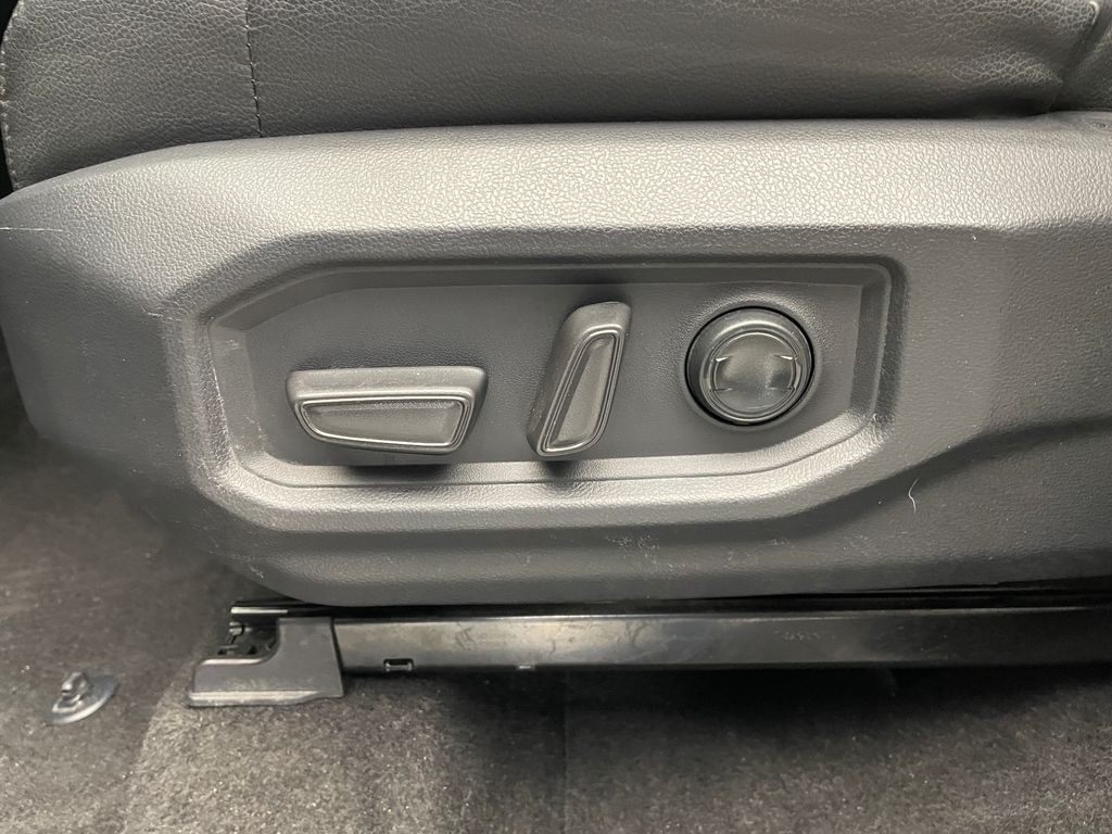 2023 Toyota Tundra Limited 15