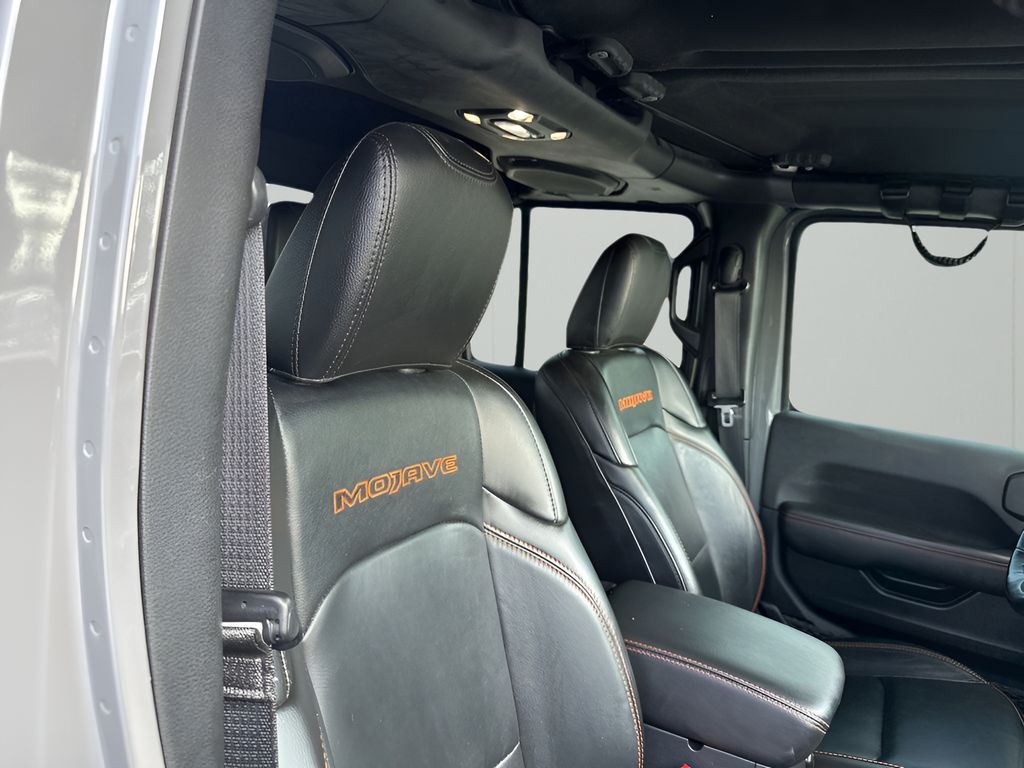 Used Car 2021 Jeep Gladiator  Mojave For Sale Under $35,000 In Austin, Texas