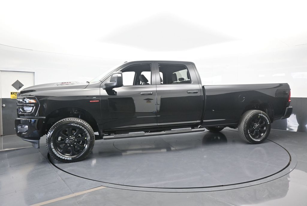 New 2026 Diamond Black Crystal Pearlcoat Ram Tradesman image 5