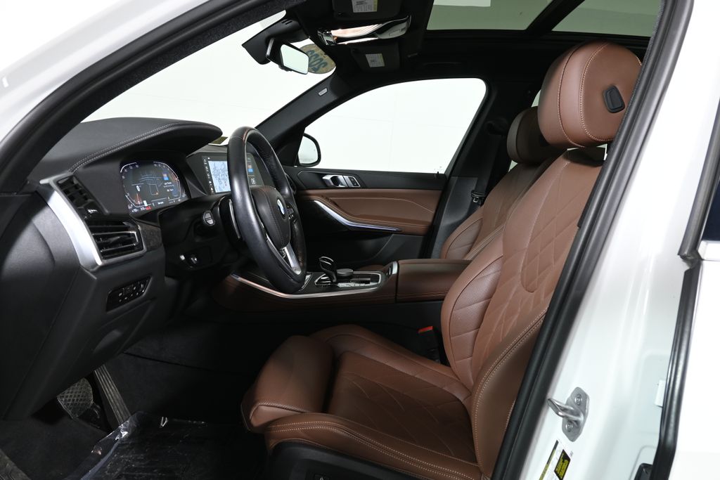 Thumbnail: 2023 BMW X5 - 3