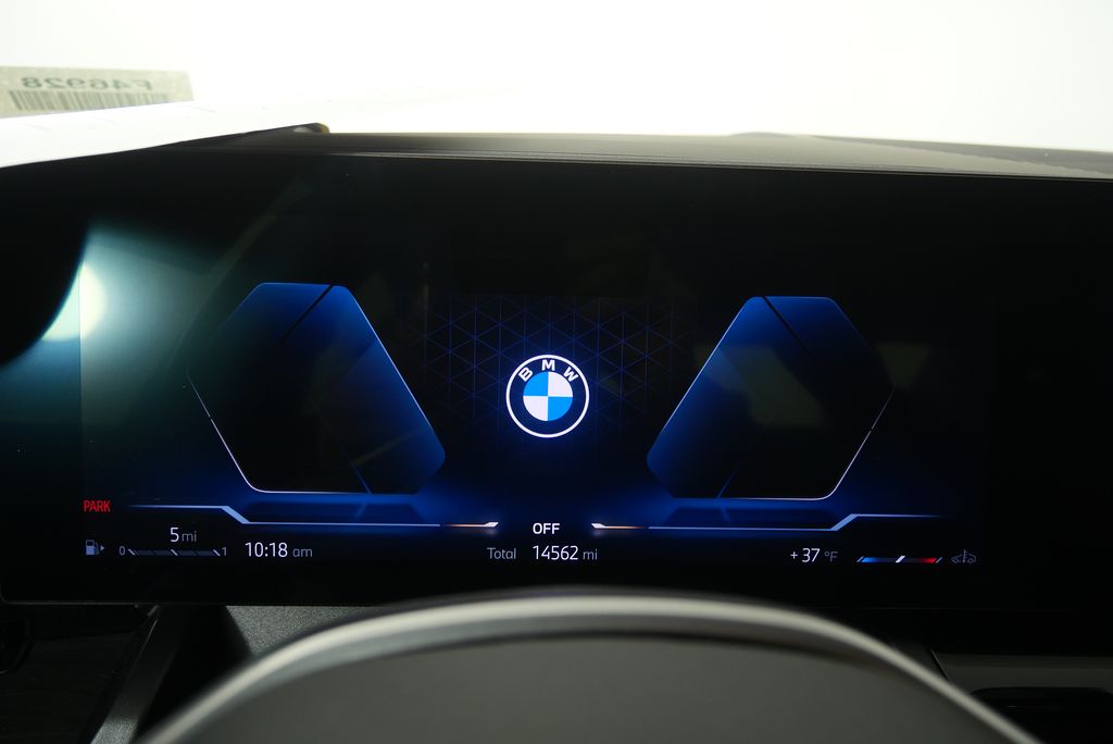 Thumbnail: 2025 BMW 5 Series - 20