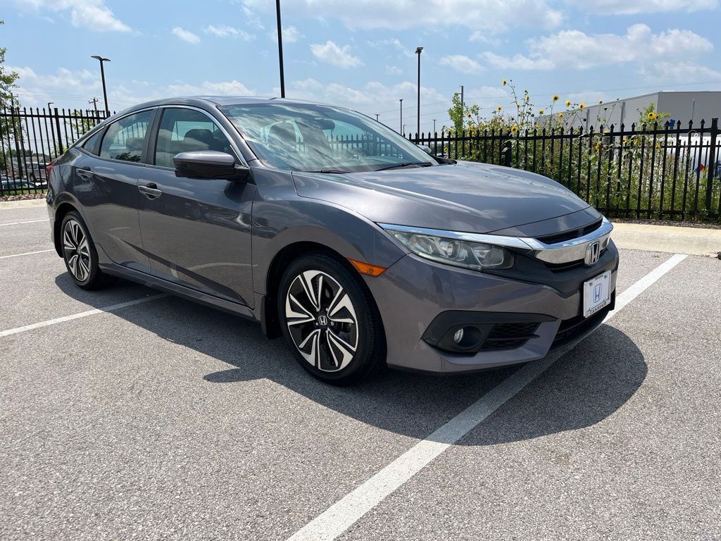 Thumbnail: 2017 Honda Civic - 3