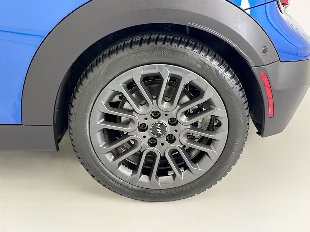 Thumbnail: 2026 MINI Cooper - 29