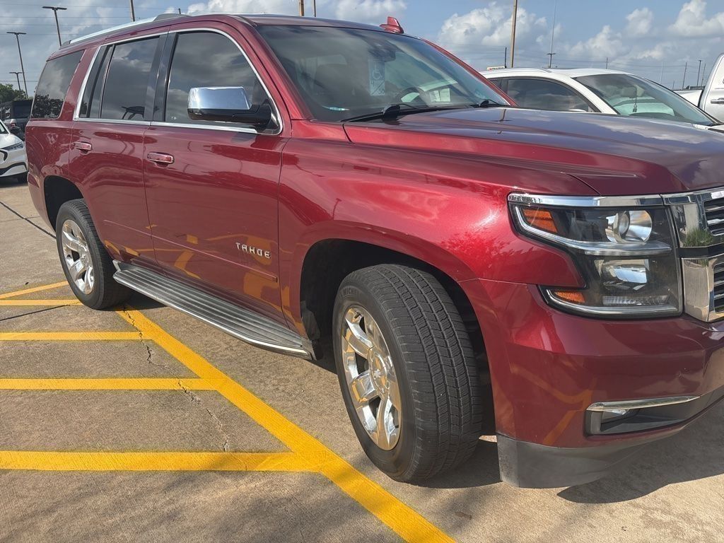 View vehicle photo 5