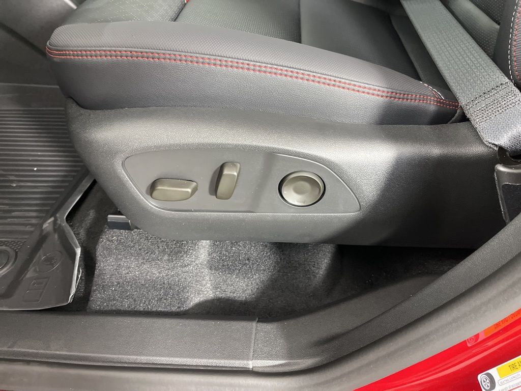 Thumbnail: 2026 Chevrolet Traverse - 26