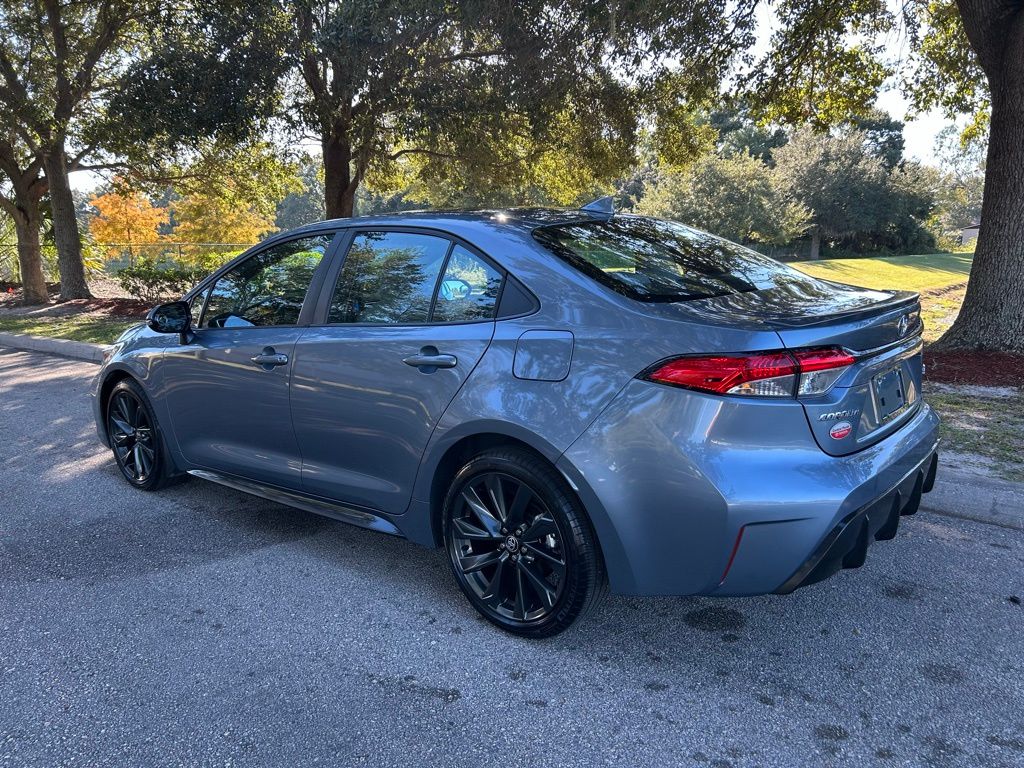 Thumbnail: 2024 Toyota Corolla - 3