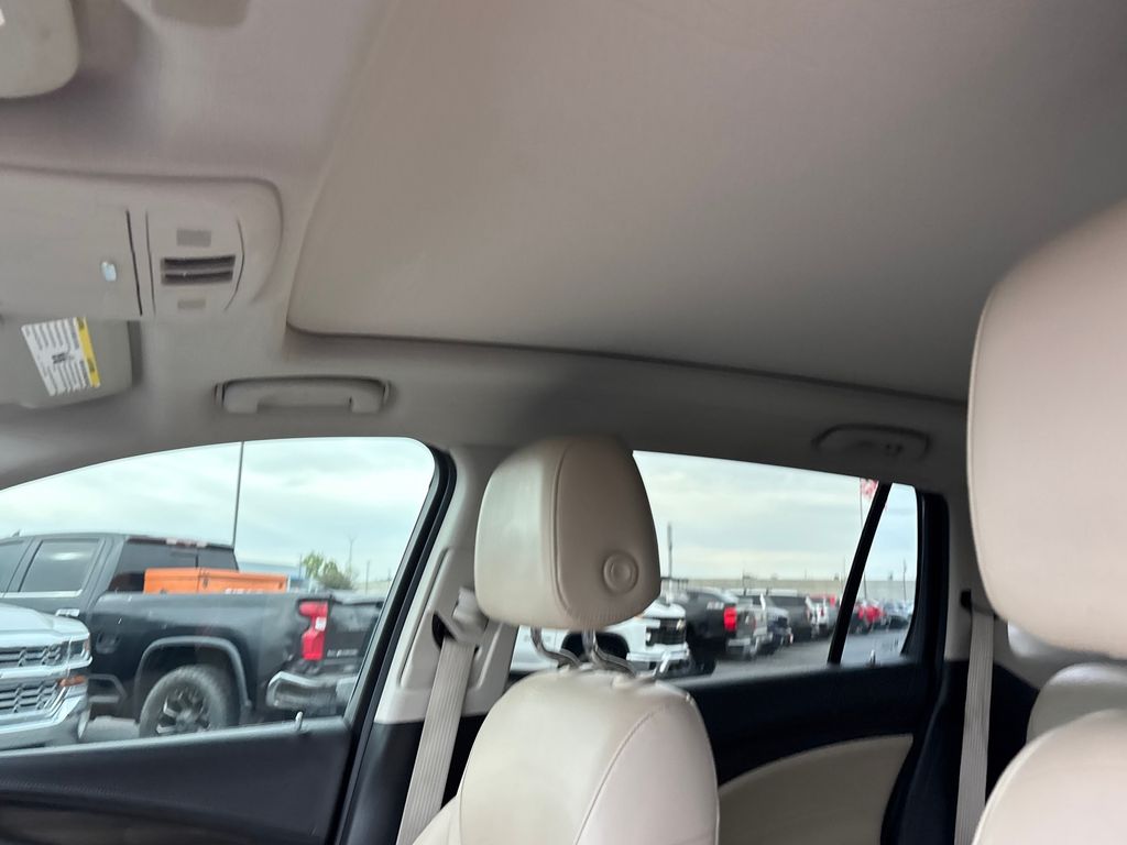 Used Car 2020 Buick Envision  Premium I For Sale Under $25,000 In Austin, Texas