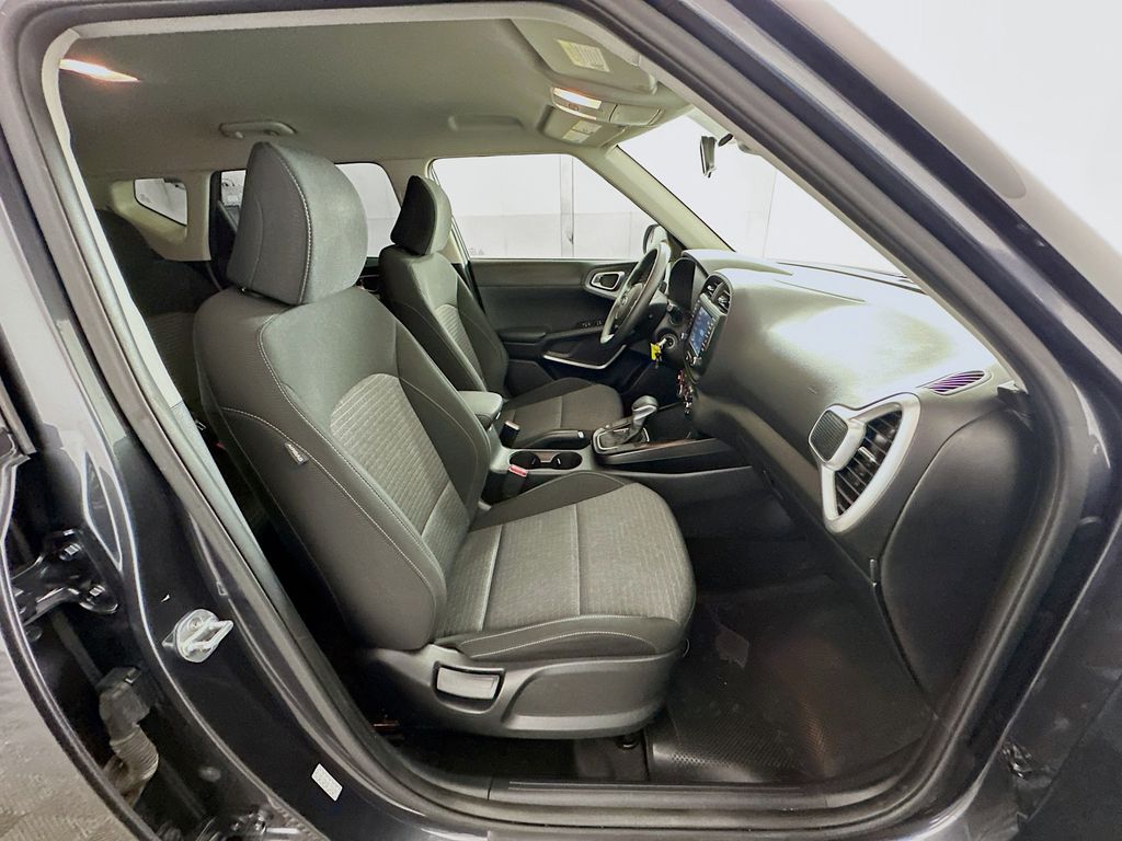 Thumbnail: 2020 Kia Soul - 26