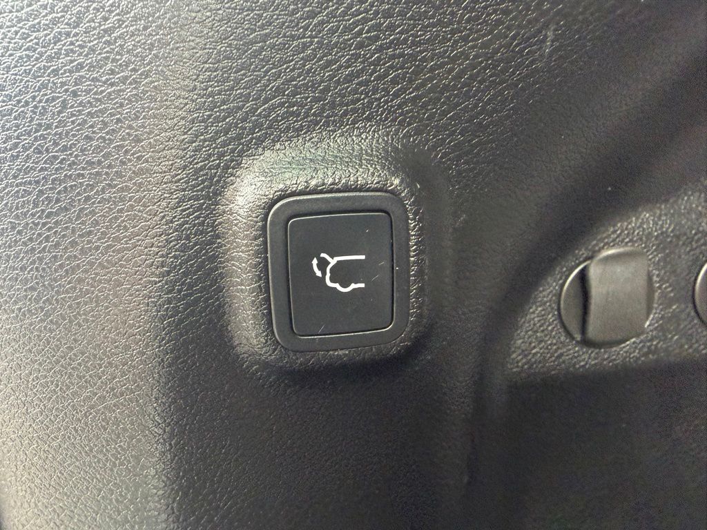 2021 Jeep Cherokee Limited Gray at South Hills CDJR