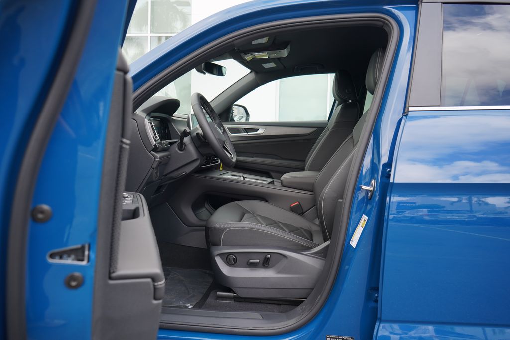 Thumbnail: 2025 Volkswagen Atlas - 6