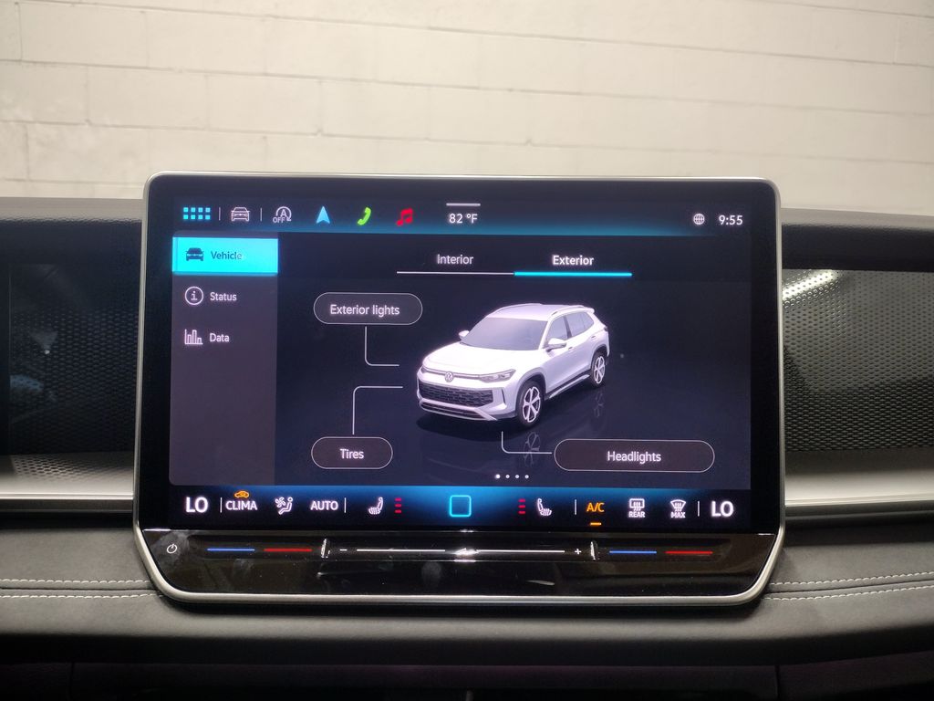 2025 Volkswagen Tiguan 2.0T SE