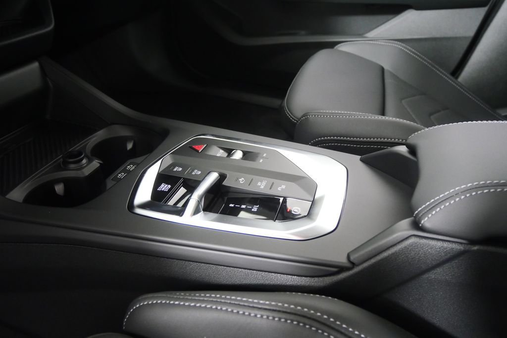 Thumbnail: 2026 BMW 2 Series - 22