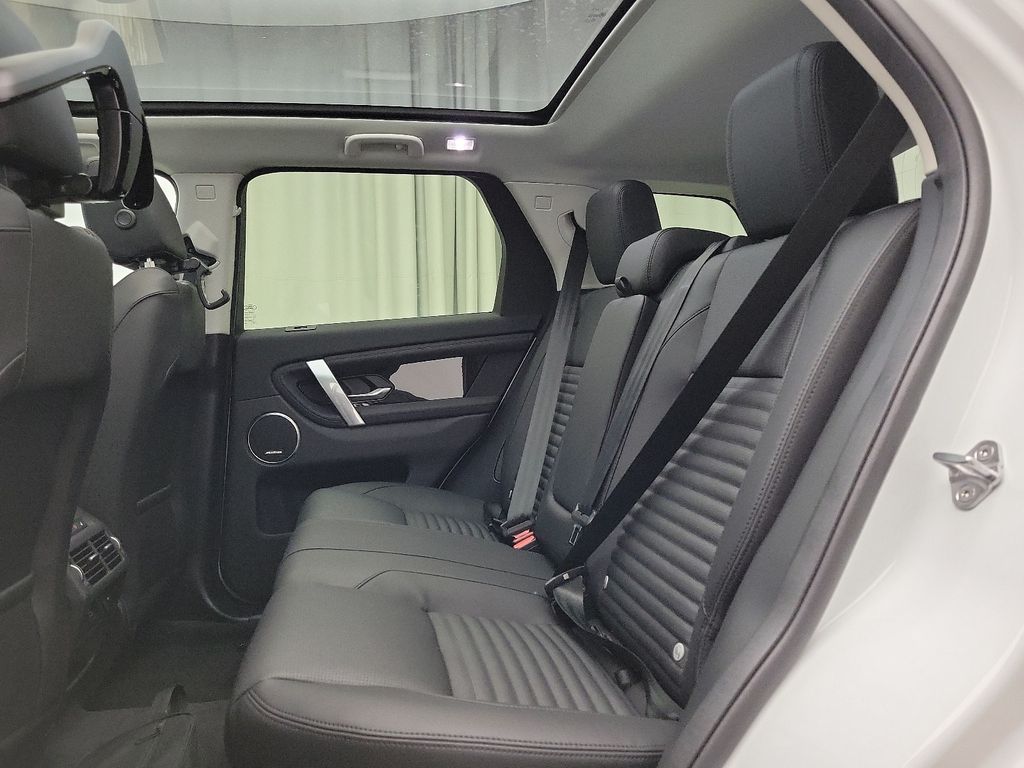 Thumbnail: 2025 Land Rover Discovery Sport - 6