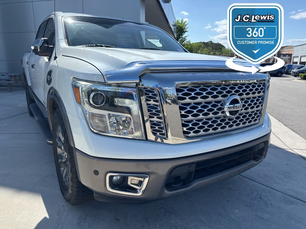 2017 Nissan Titan Platinum Reserve