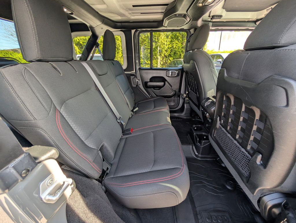 Used 2020 Gray Jeep Unlimited Rubicon image 27