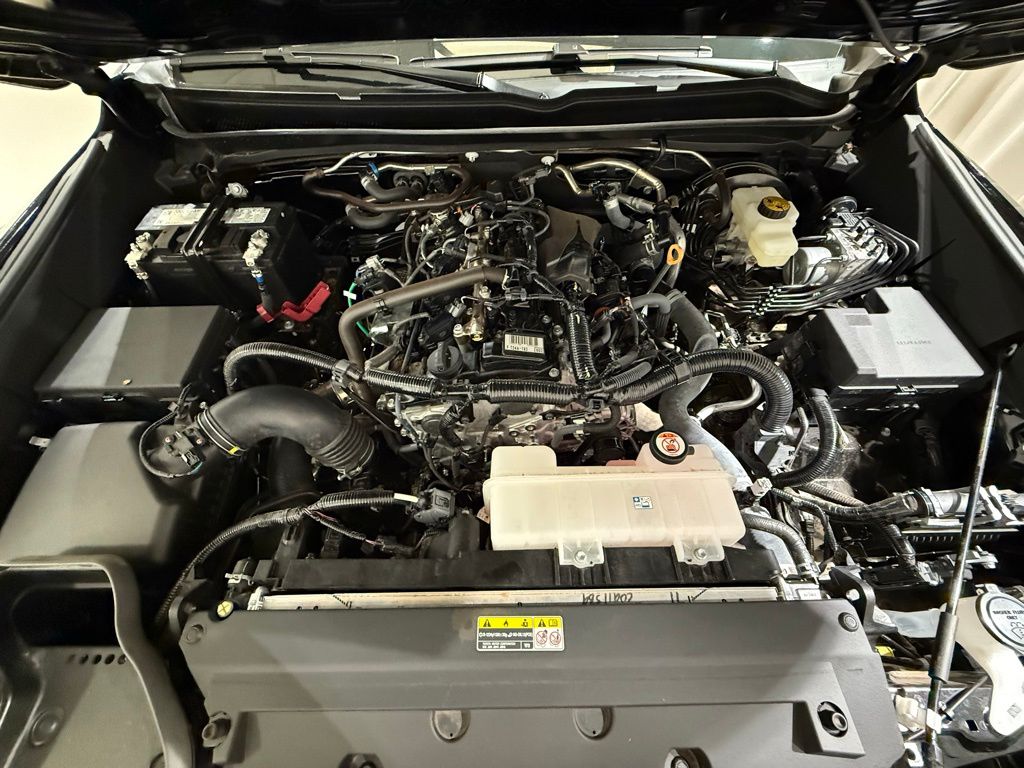 Thumbnail: 2025 Toyota Tacoma - 10