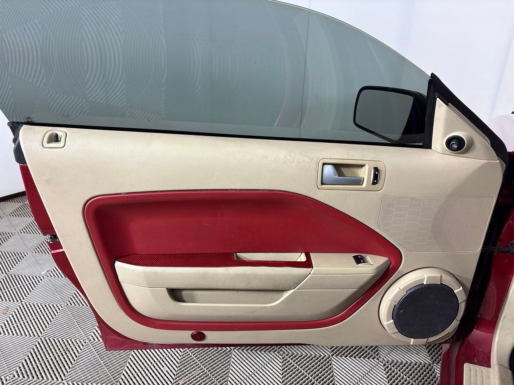 Used 2008  Ford  image 15