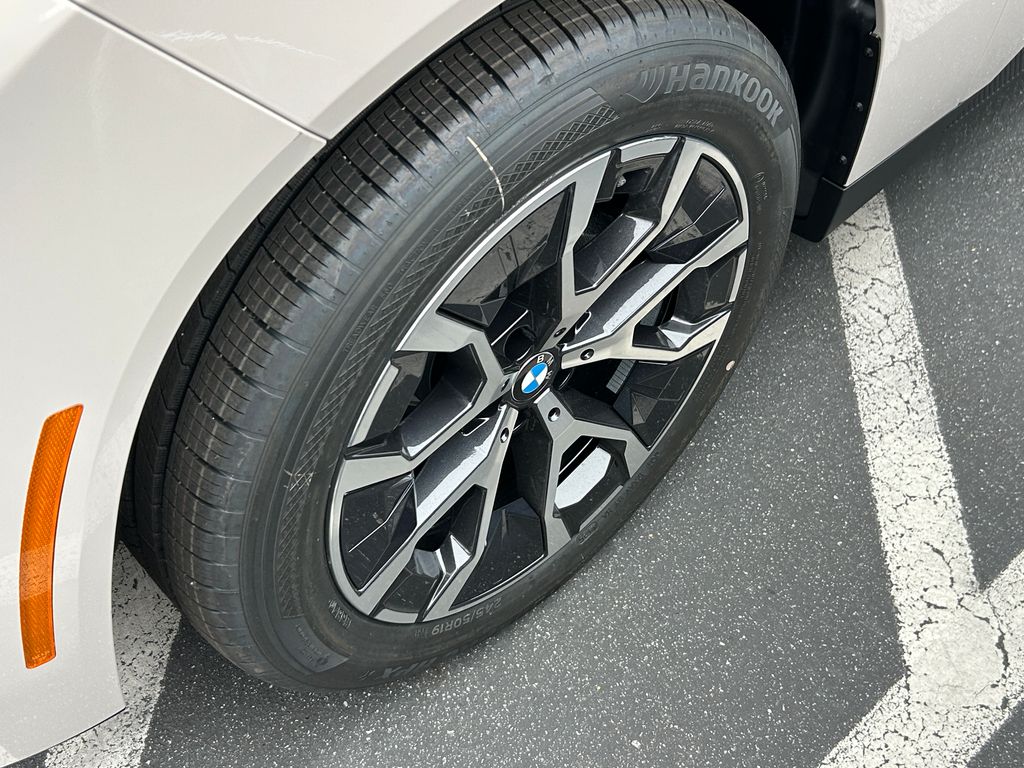 Thumbnail: 2025 BMW X3 - 3