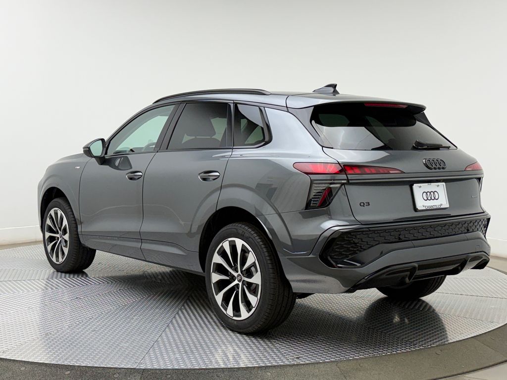 Thumbnail: 2026 Audi Q3 - 6
