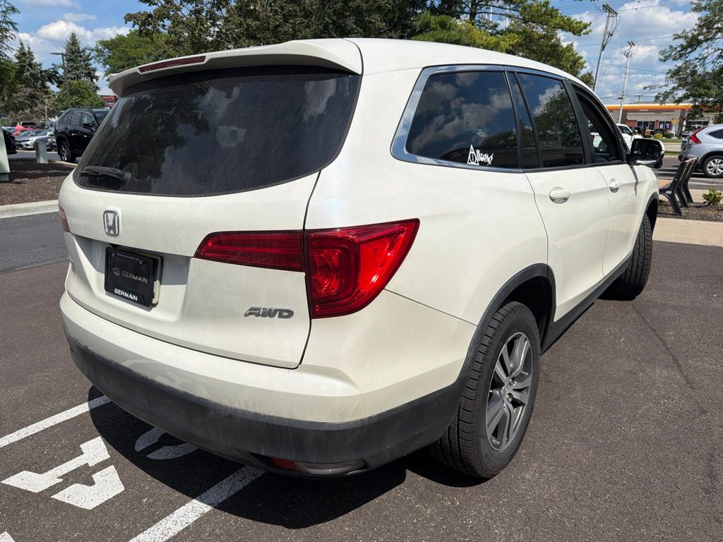 Certified Used 2017 White Honda EX-L image 4