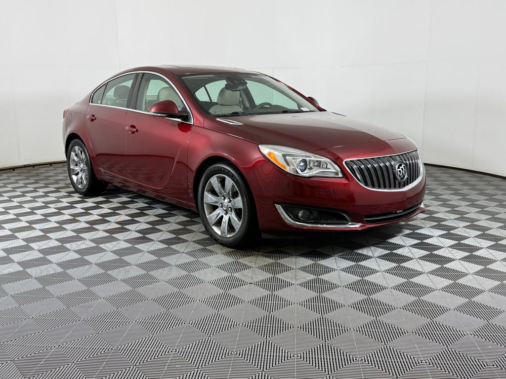 2016 Buick Regal Premium II Sedan FWD