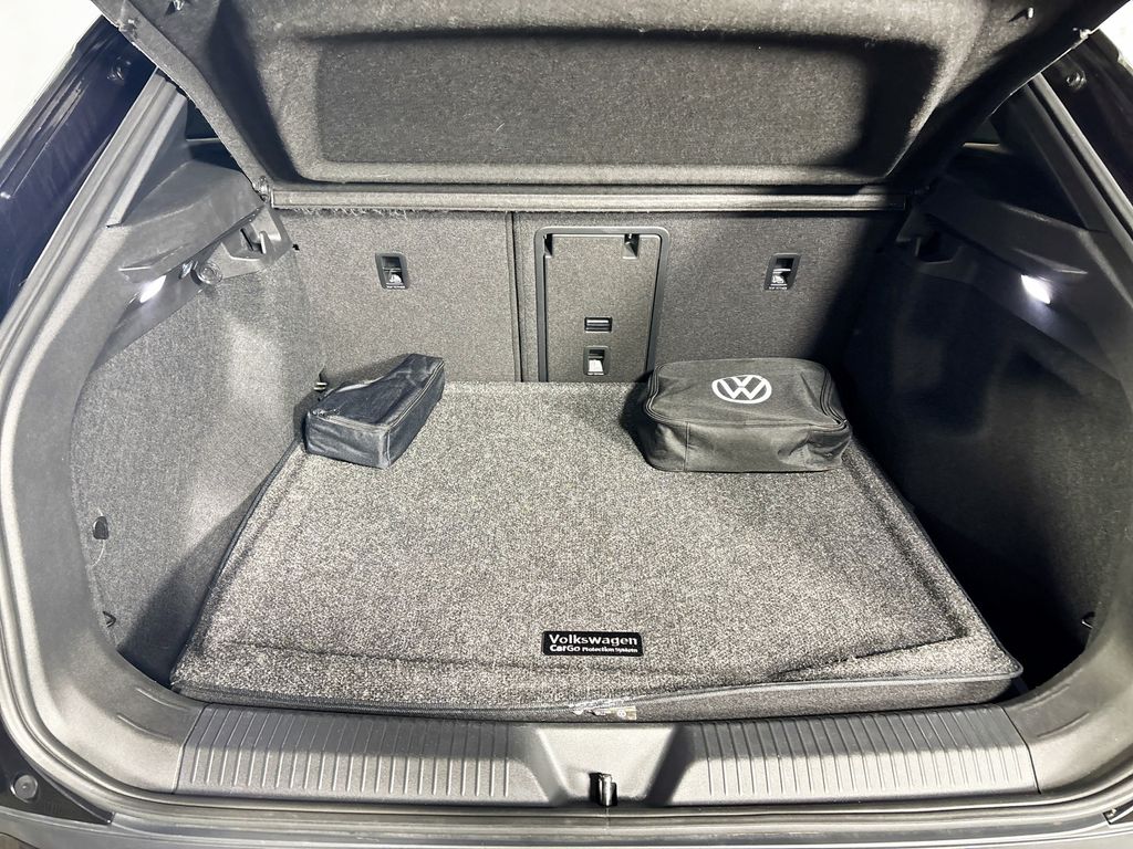 2023 Volkswagen ID.4 Pro S Plus