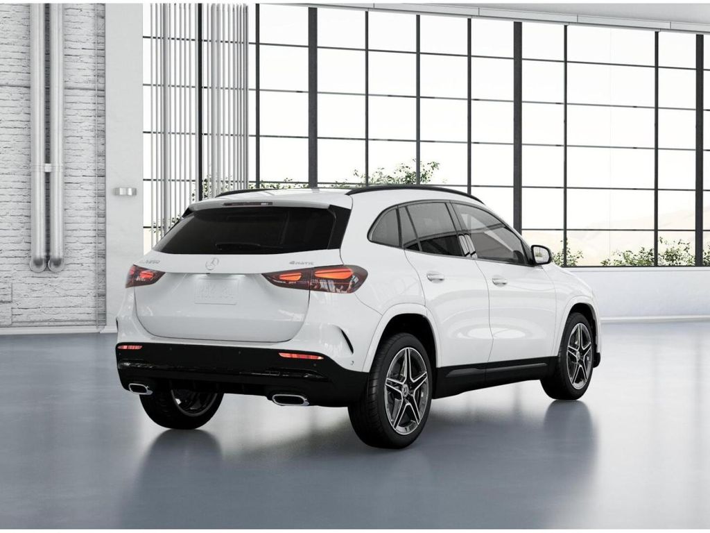 Thumbnail: 2026 Mercedes-Benz GLA - 22