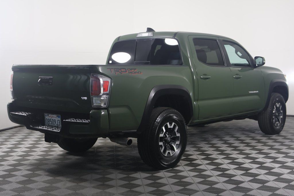 2022 Toyota Tacoma SR5 4