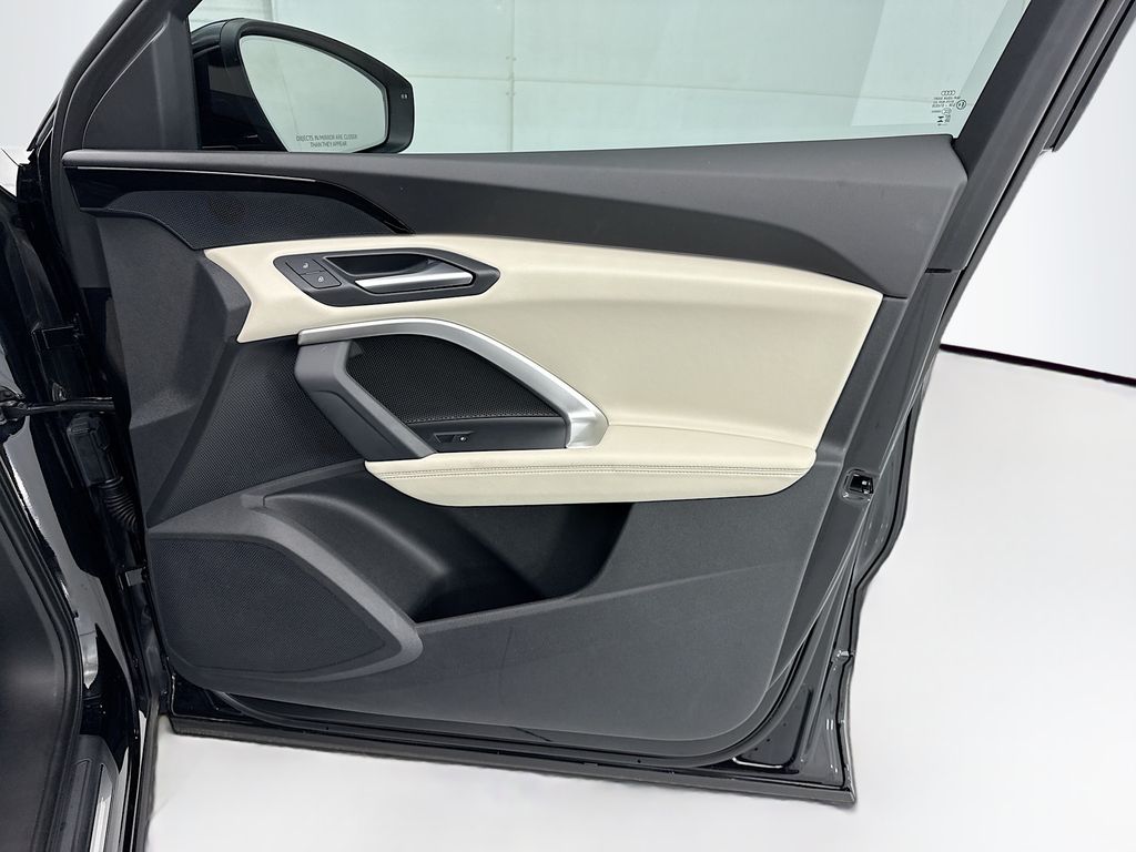 Used 2025 Black Audi  image 24