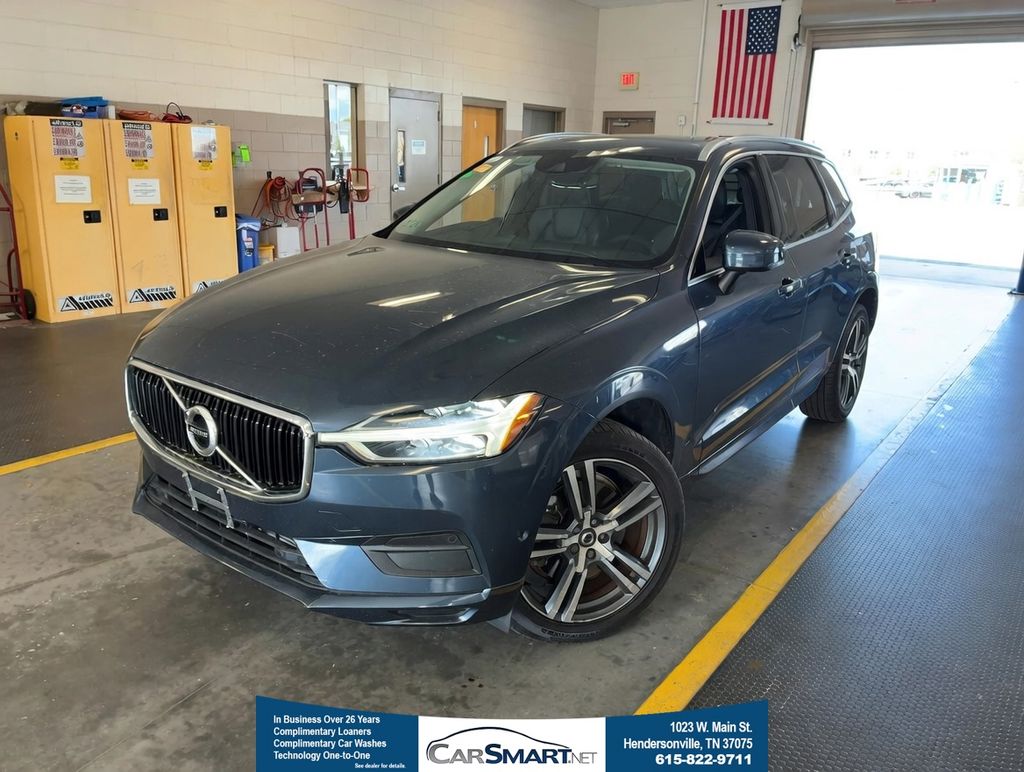 2018 Volvo XC60 T6 Momentum AWD