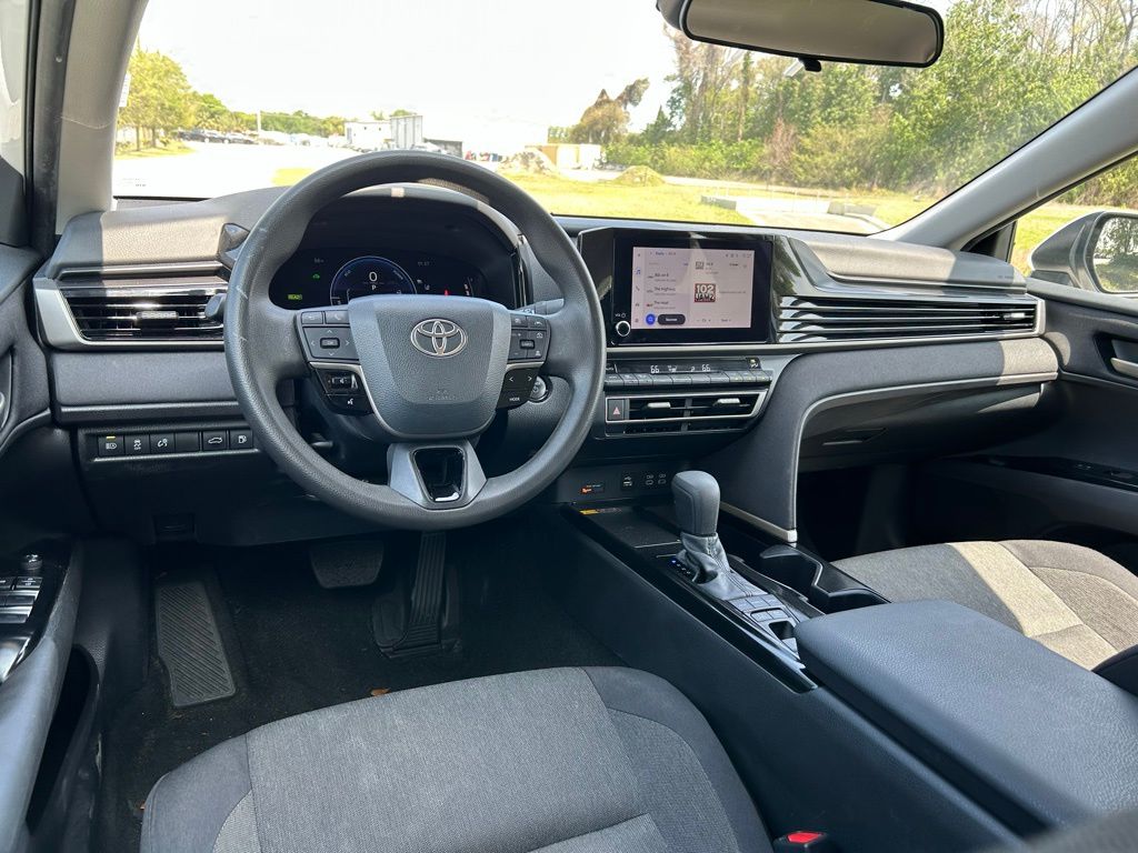 Thumbnail: 2025 Toyota Camry - 12