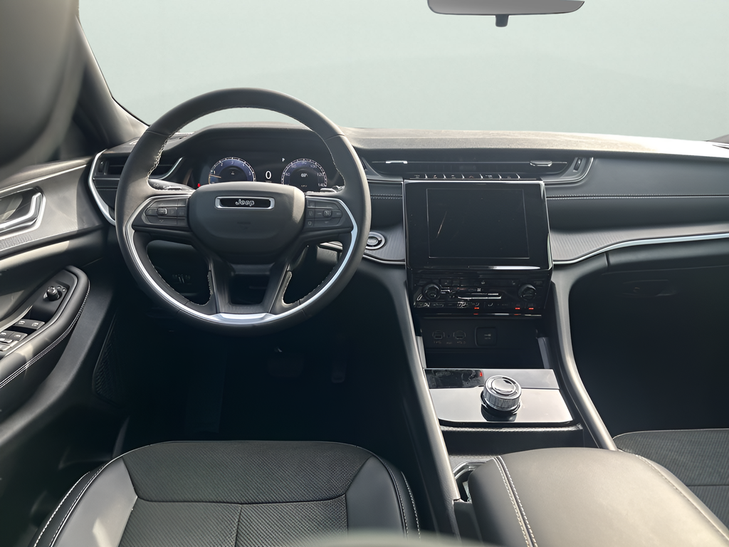 New Car 2025 Jeep Grand Cherokee  For Sale Under $40,000 In Austin, Texas