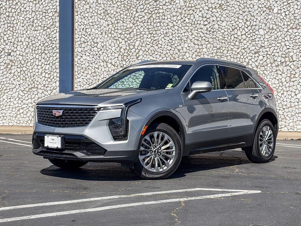 2024 Cadillac XT4 Premium Luxury AWD