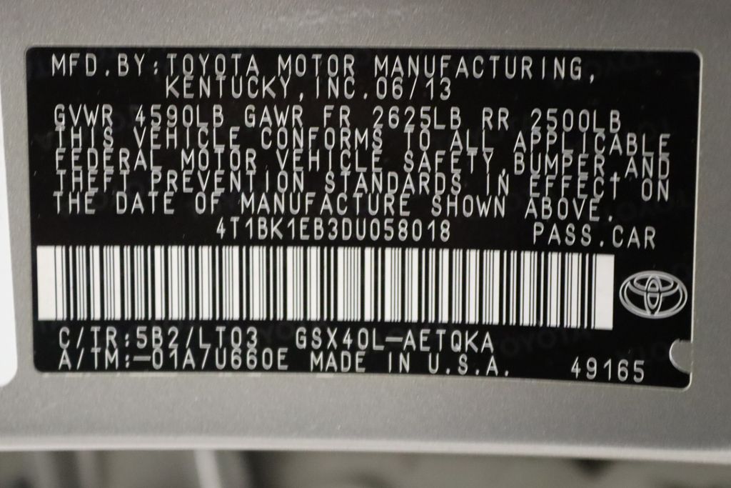 Thumbnail: 2013 Toyota Avalon - 17