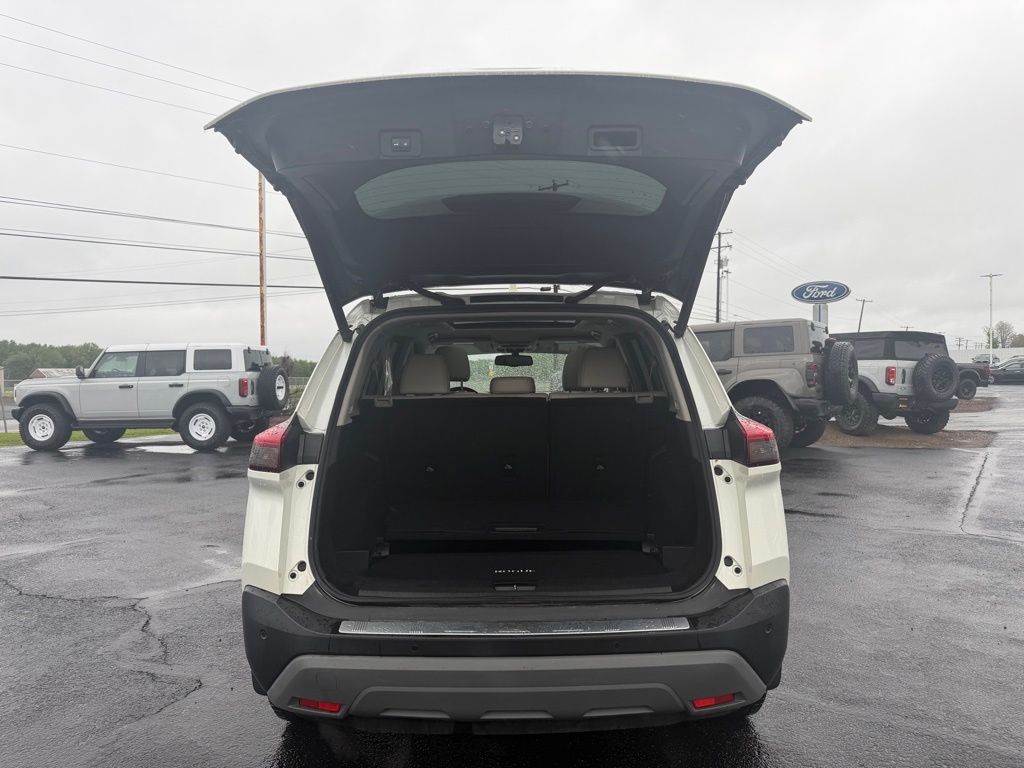 2021 Nissan Rogue SL - 3