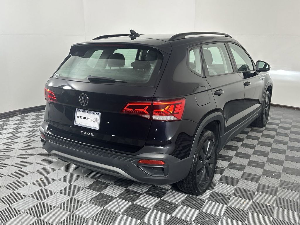 2022 Volkswagen Taos 1.5T S 7