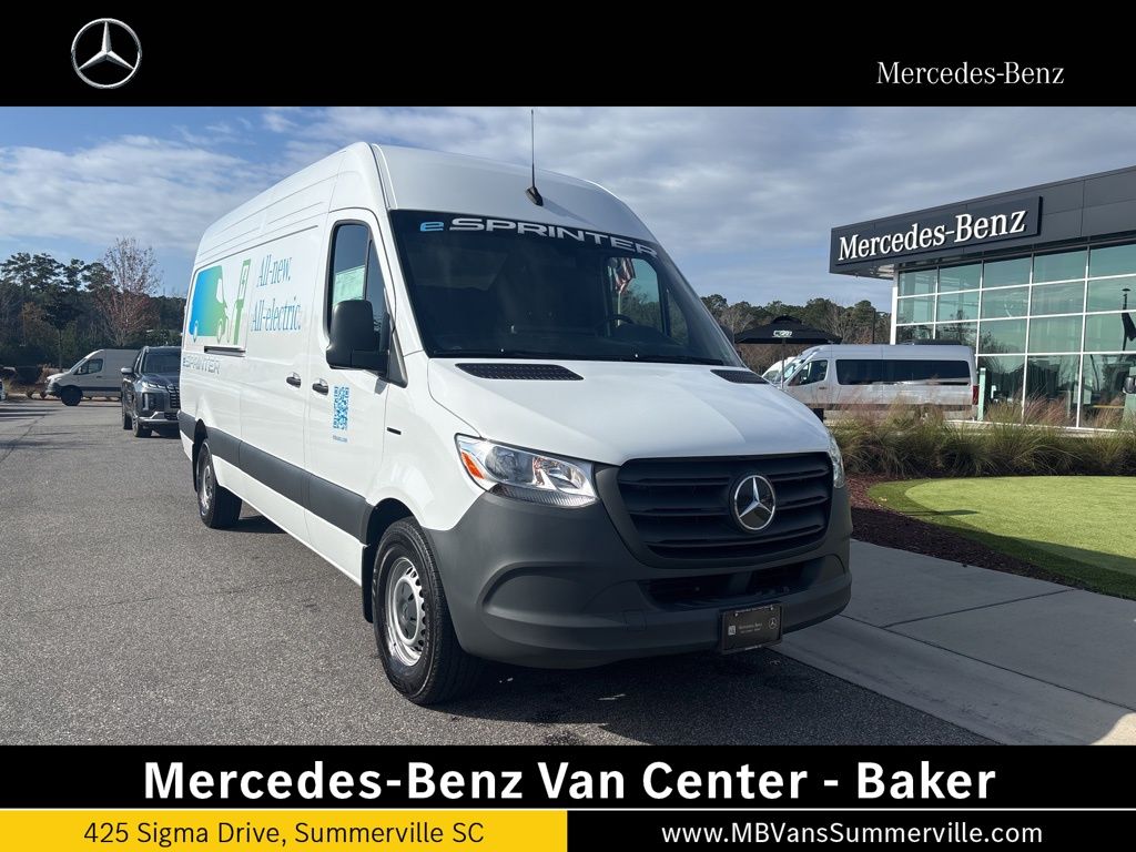 2024 Mercedes-Benz eSprinter 2500 170 High Roof Cargo HO RWD