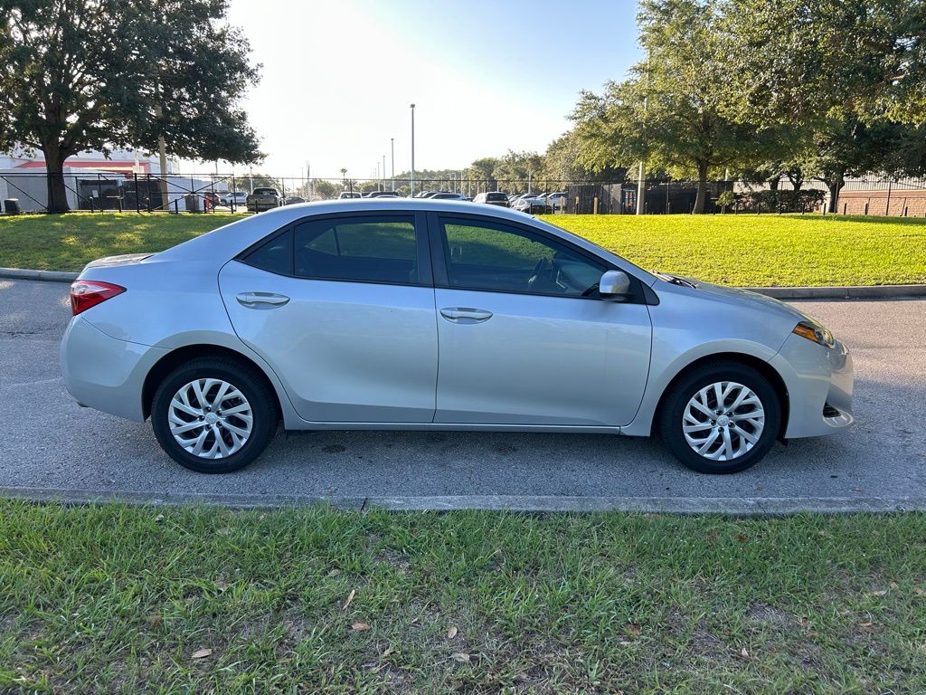 2018 Toyota Corolla LE 6