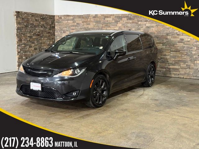 2018 Chrysler Pacifica Touring Plus FWD